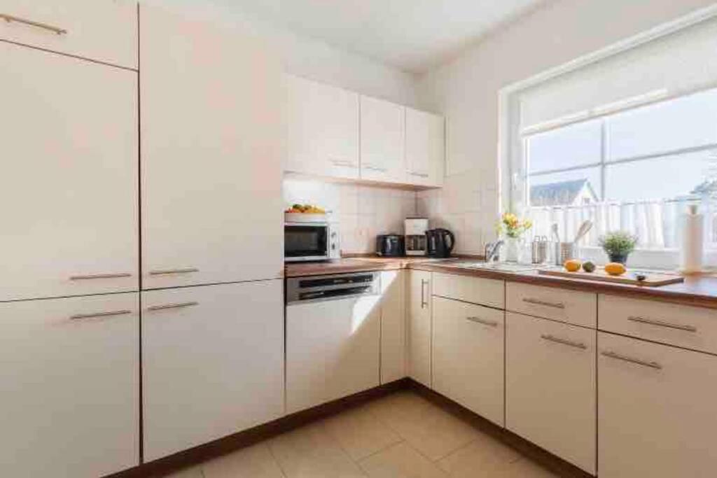 Ferienhaus Sanddorn Breege- Zwischen Bodden & Meer Bagian luar foto