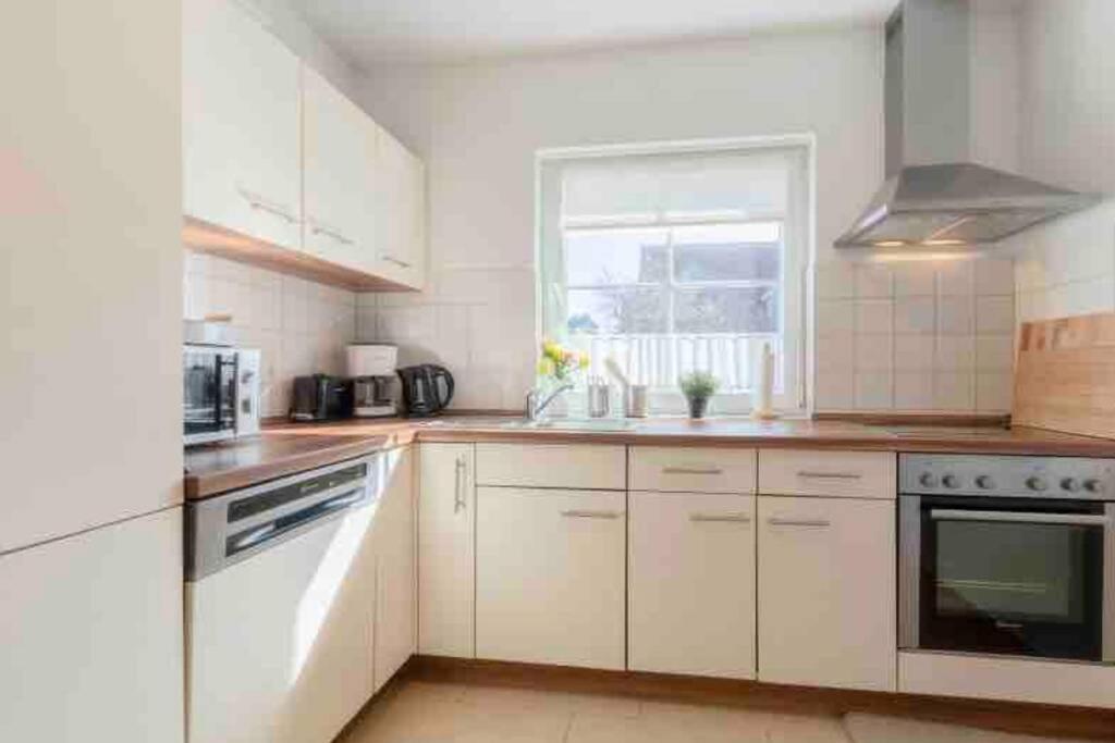 Ferienhaus Sanddorn Breege- Zwischen Bodden & Meer Bagian luar foto